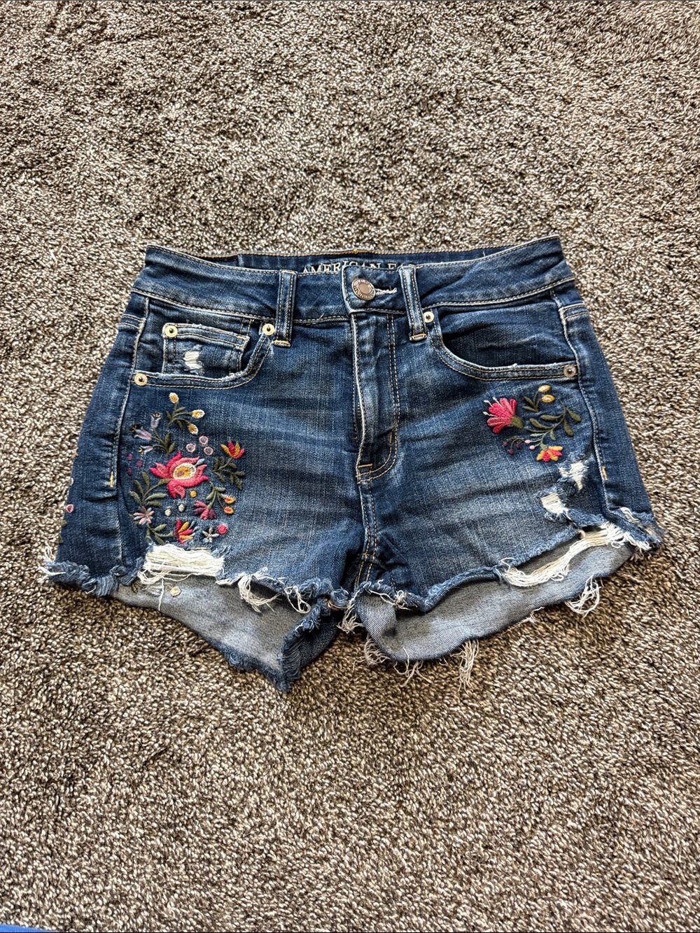 American Eagle floral embroidery shorts
